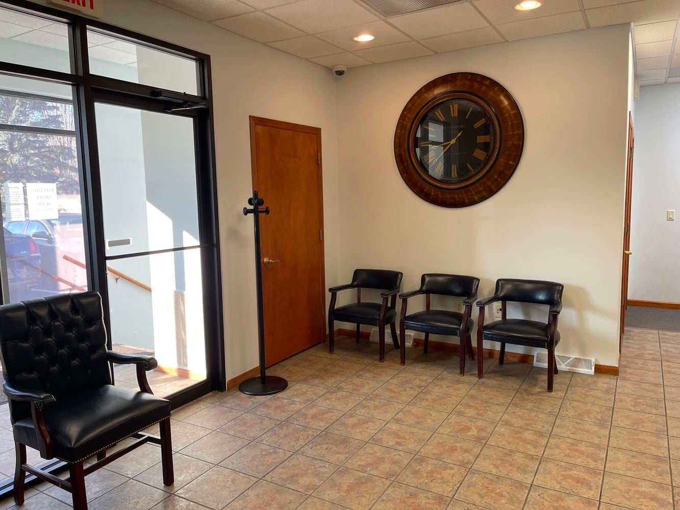 Executive Office Suites Verlin 2325 Verlin Rd, Green Bay, WI 54311